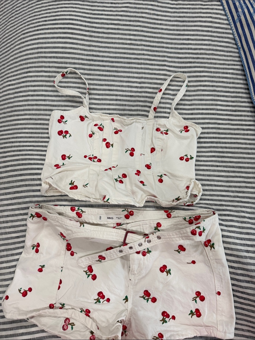 Mango White Cherry-Print Crop Tank & Matching Shorts